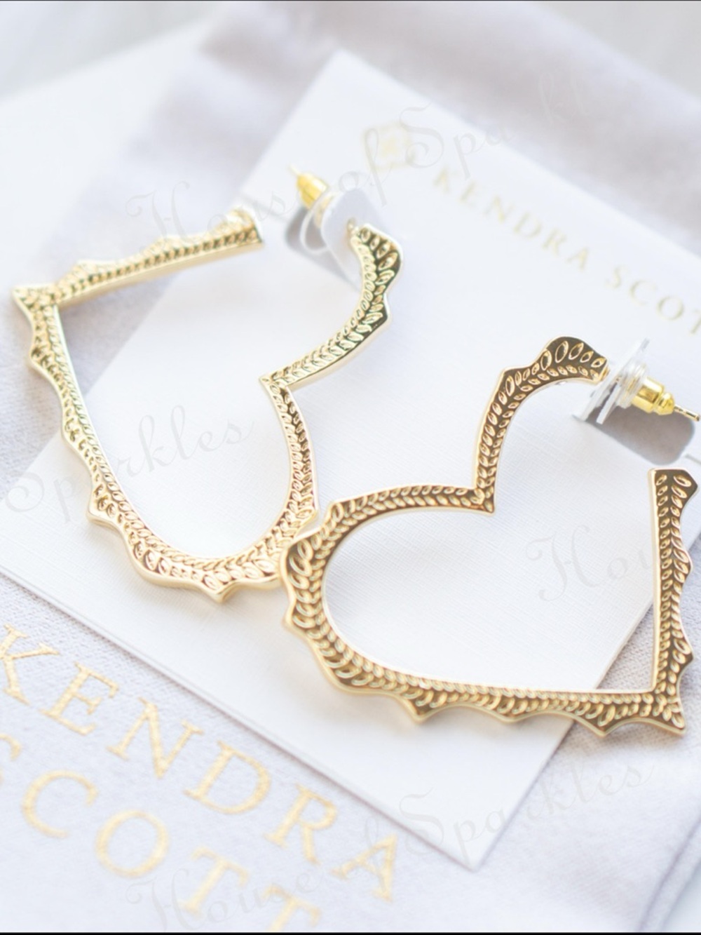 KENDRA SCOTT Sophee Heart Hoop Earrings 14K Gold Plated Stud Back - Picture 5 of 11